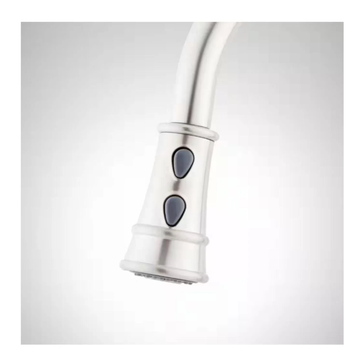 448172 Amberley Single Handle Pull Down Kitchen Faucet in Stainless Steel 16.94 in