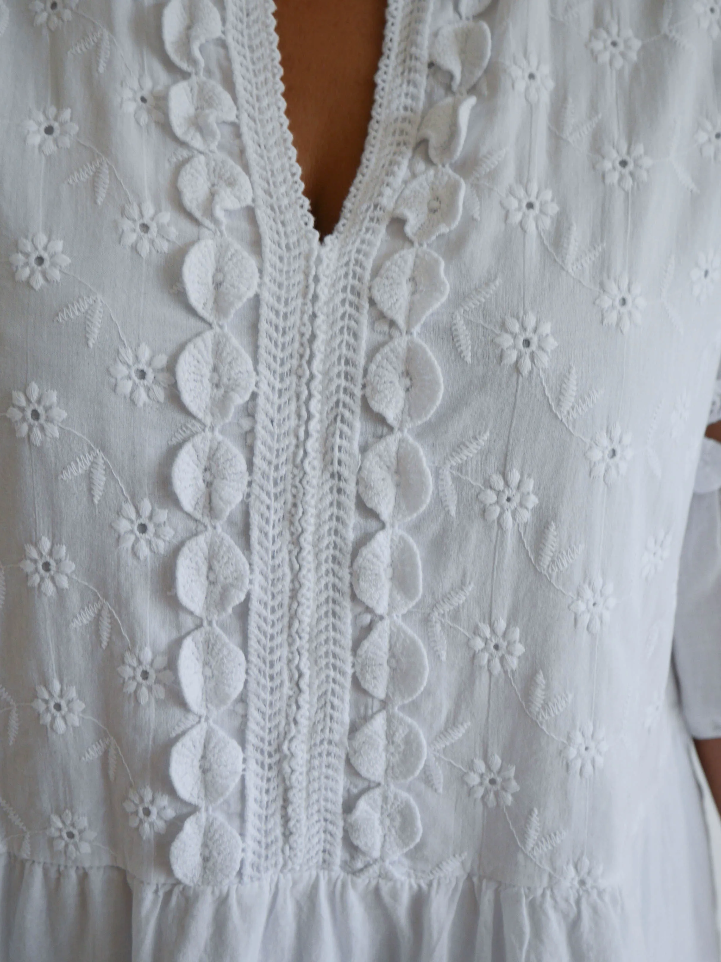 Evie Dress White