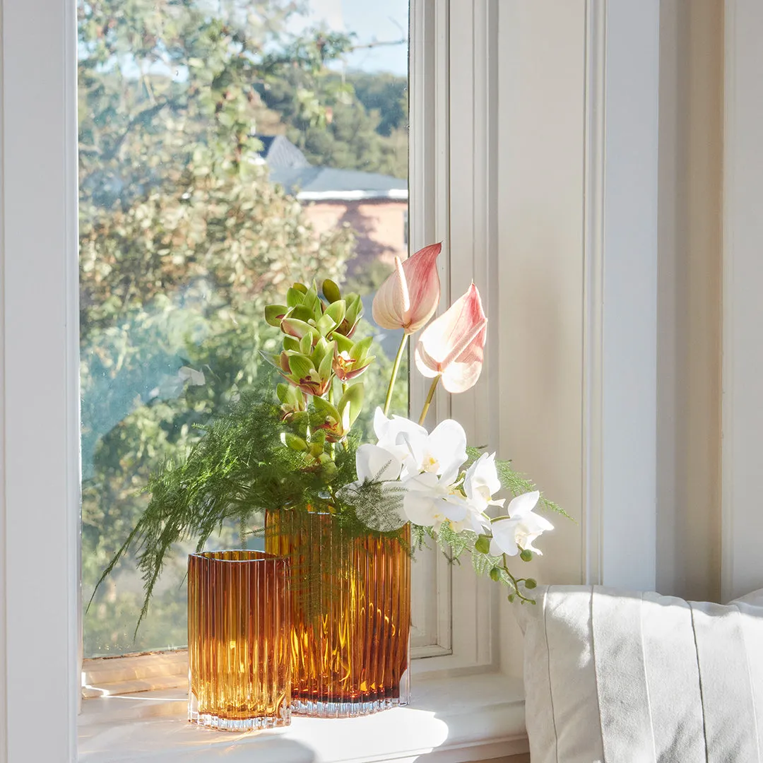 Folium Vase - Large (Order Quantity: 2)