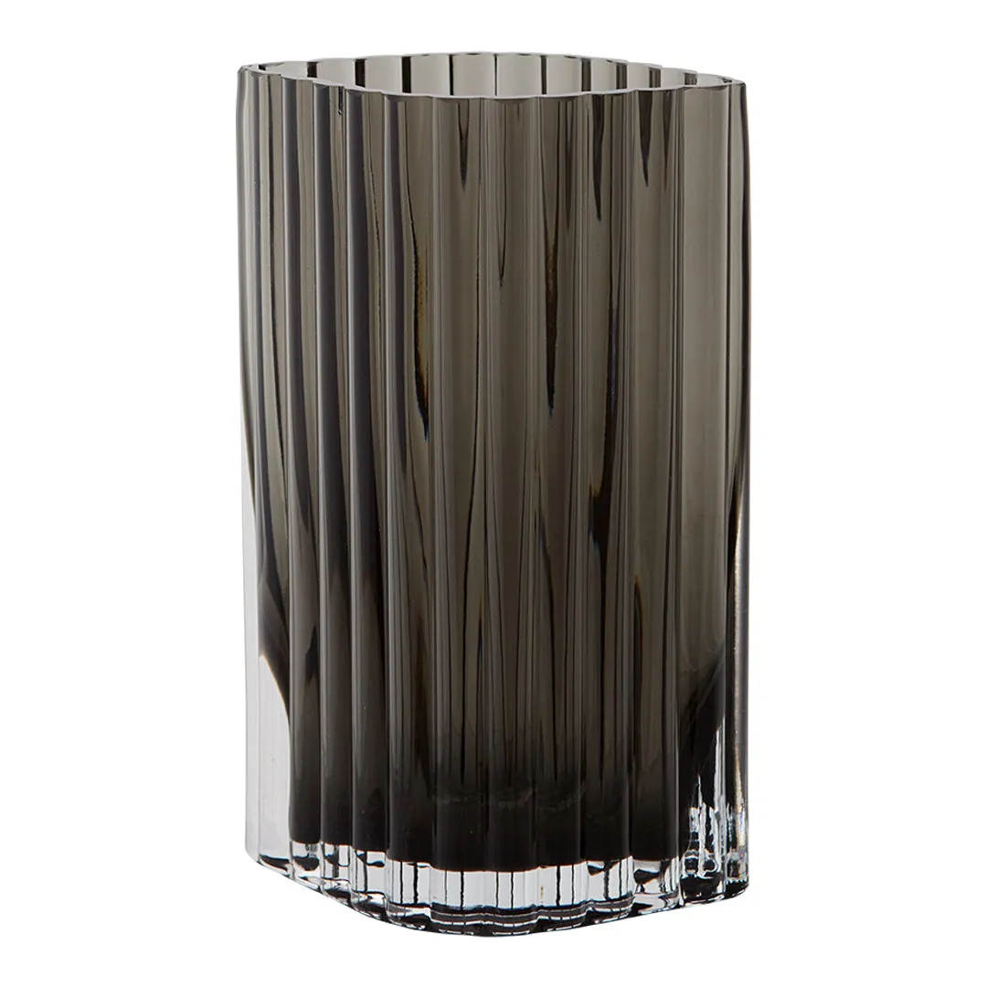 Folium Vase - Small (Order Quantity: 4)