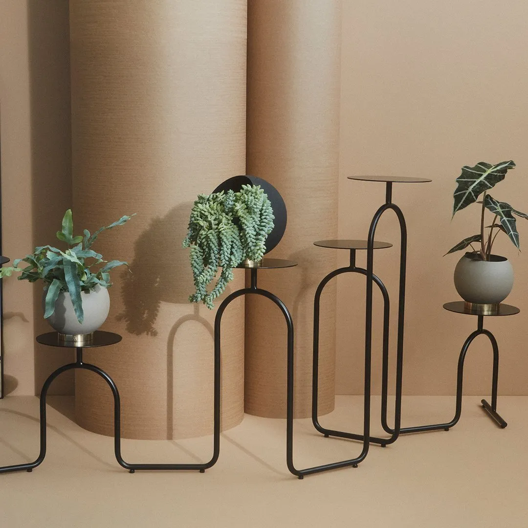Globe Flowerpot (Order Quantity: 1)