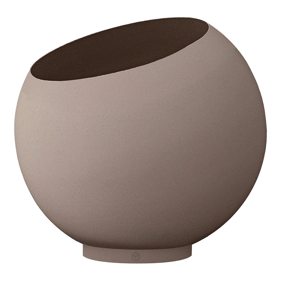 Globe Flowerpot (Order Quantity: 1)