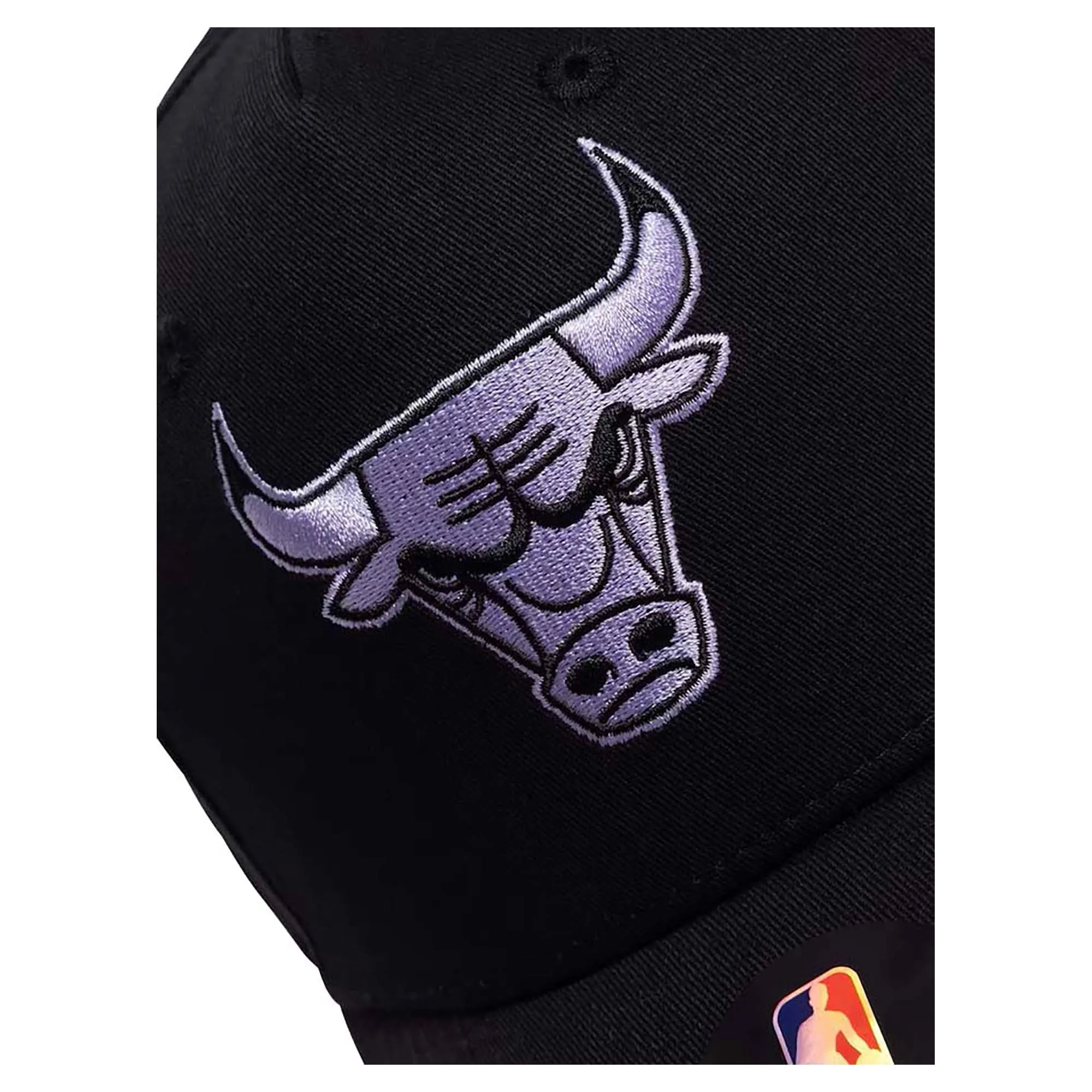 Junior's NBA Chicago Bulls Pinch Panel Cap