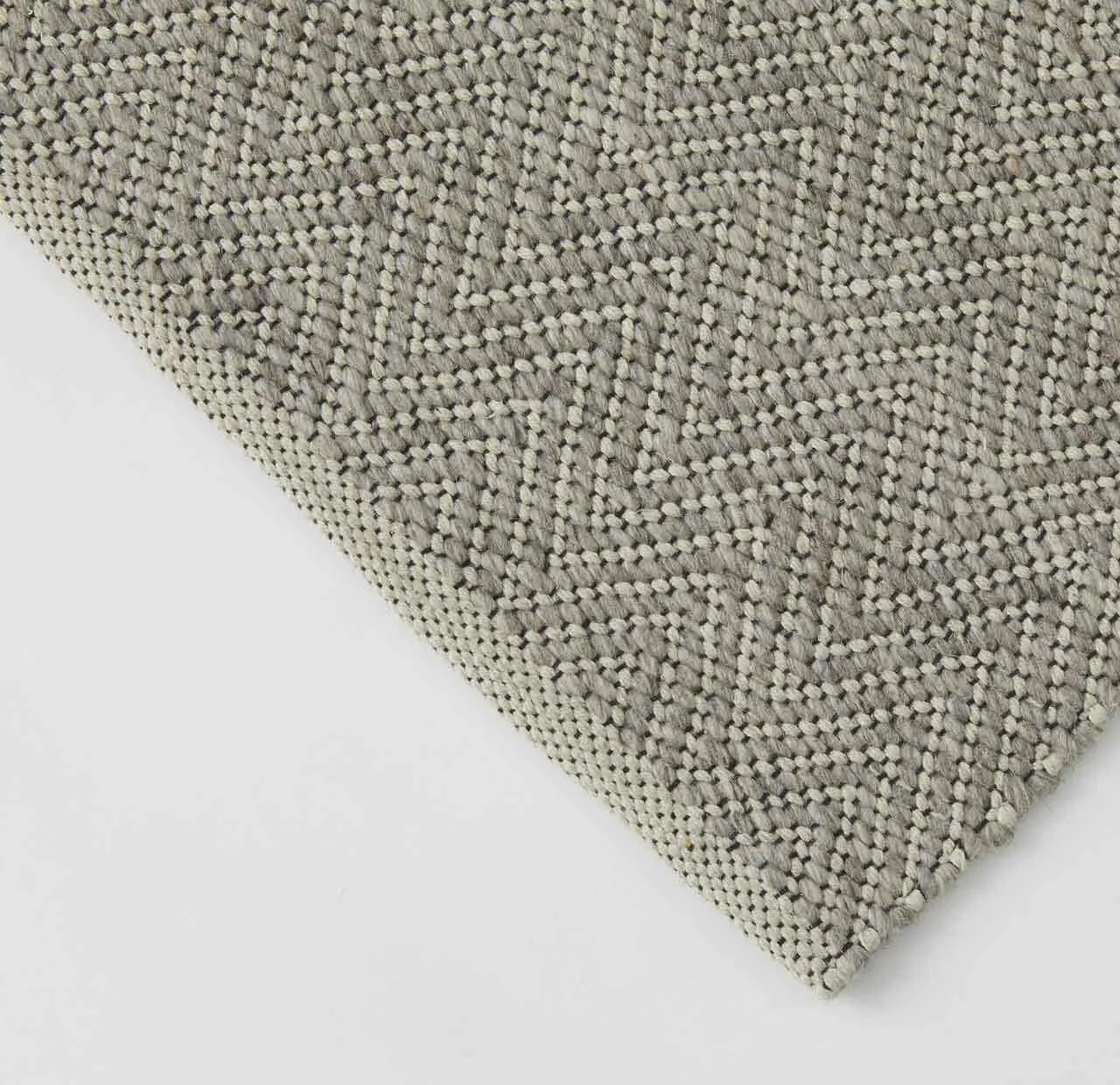 Matterhorn Rug - Basalt 200cm x 300cm