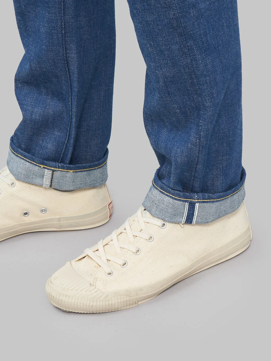 Momotaro 0605-AI 13.5oz Natural Indigo Aizome Hand Dyed Natural Tapered Jeans