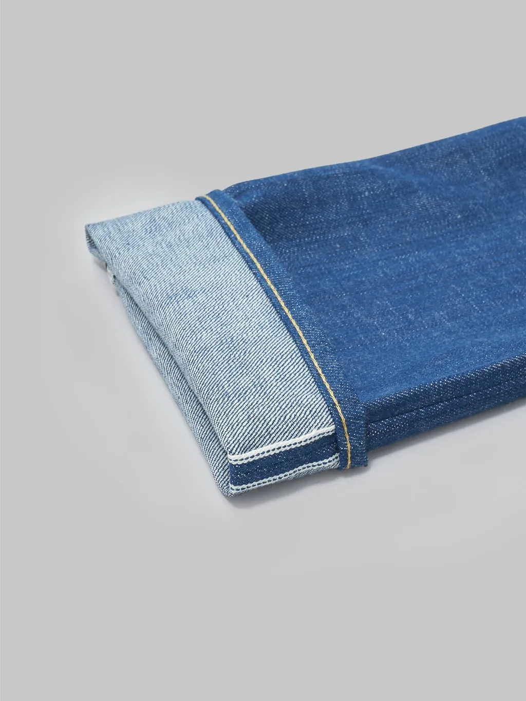 Momotaro 0605-AI 13.5oz Natural Indigo Aizome Hand Dyed Natural Tapered Jeans