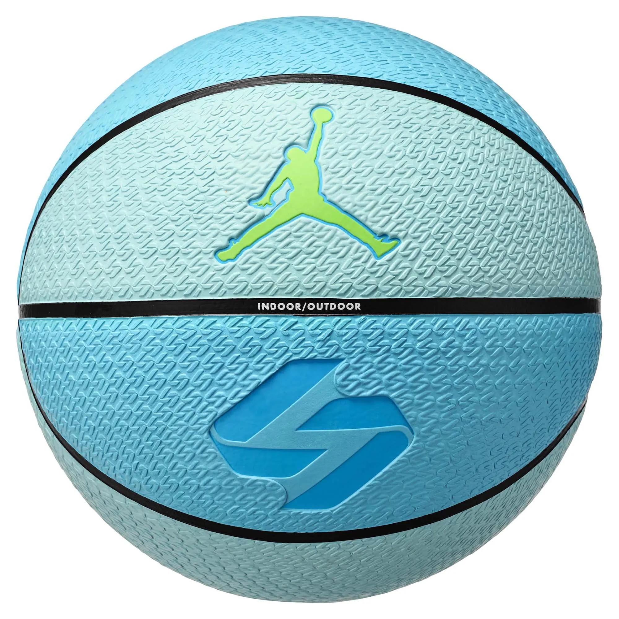 Playground 8P Luka Doncic Basketball