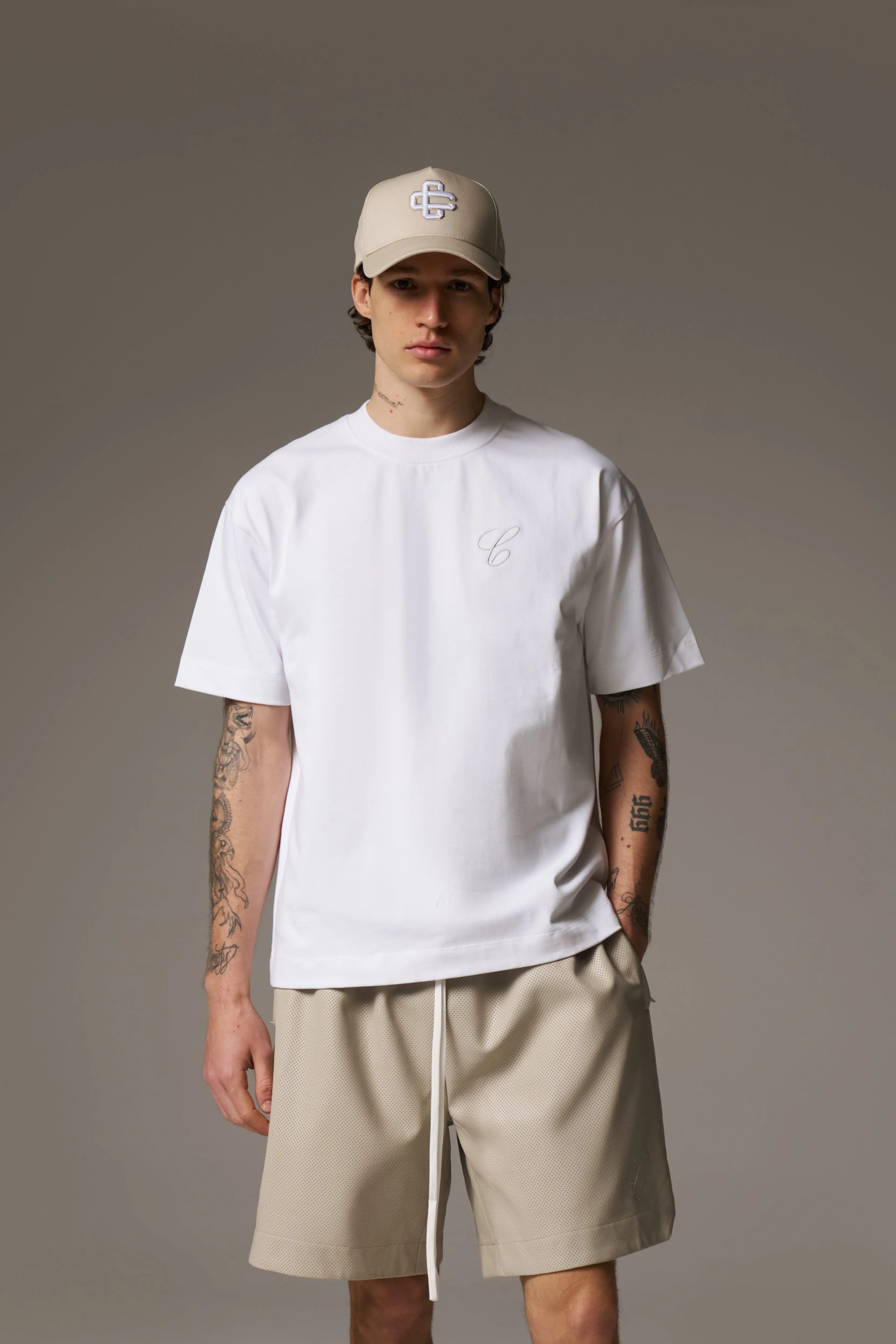 SCRIPT EMBROIDERED T-SHIRT - WHITE