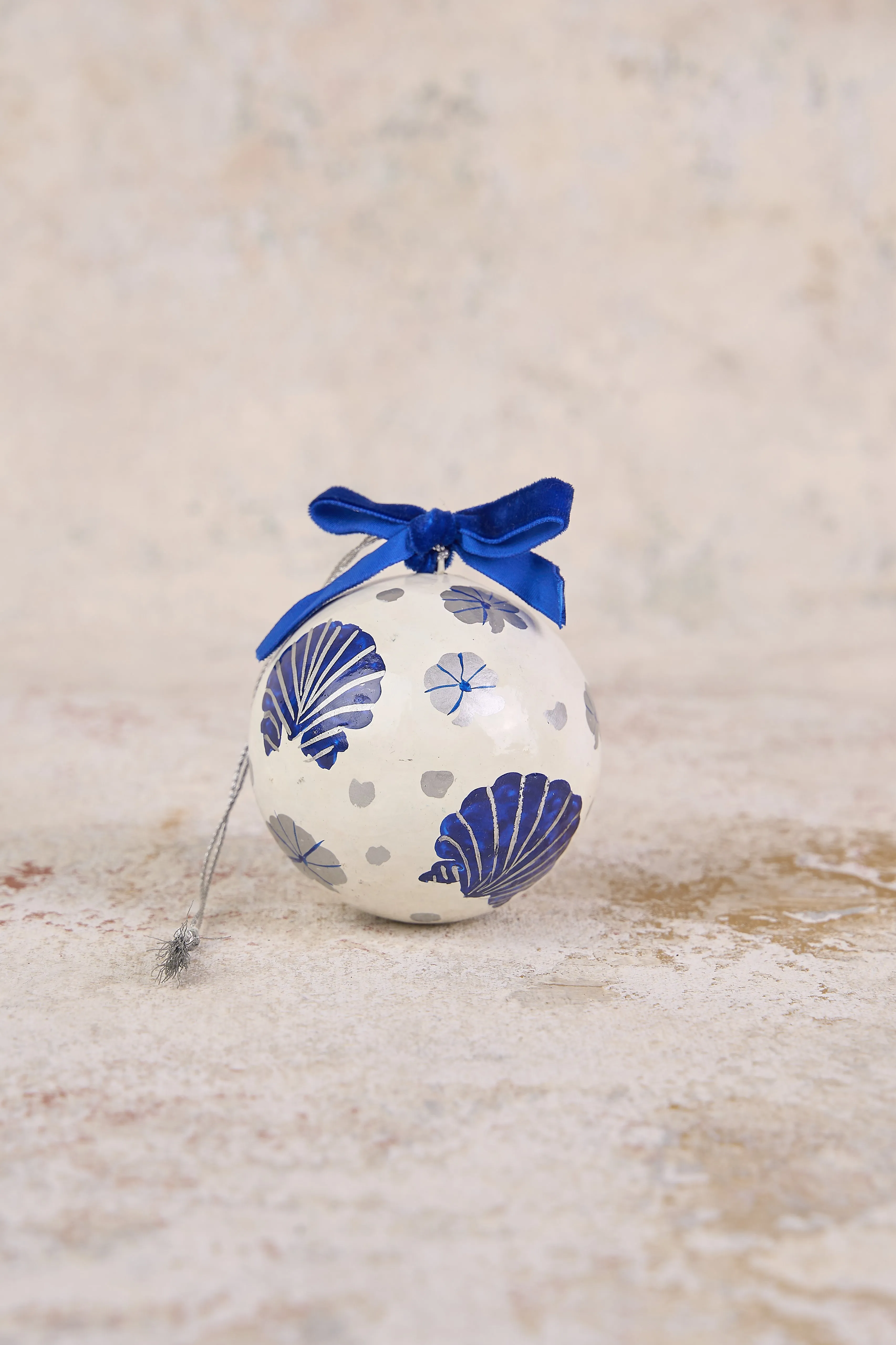 Seaside Shell Bauble 3