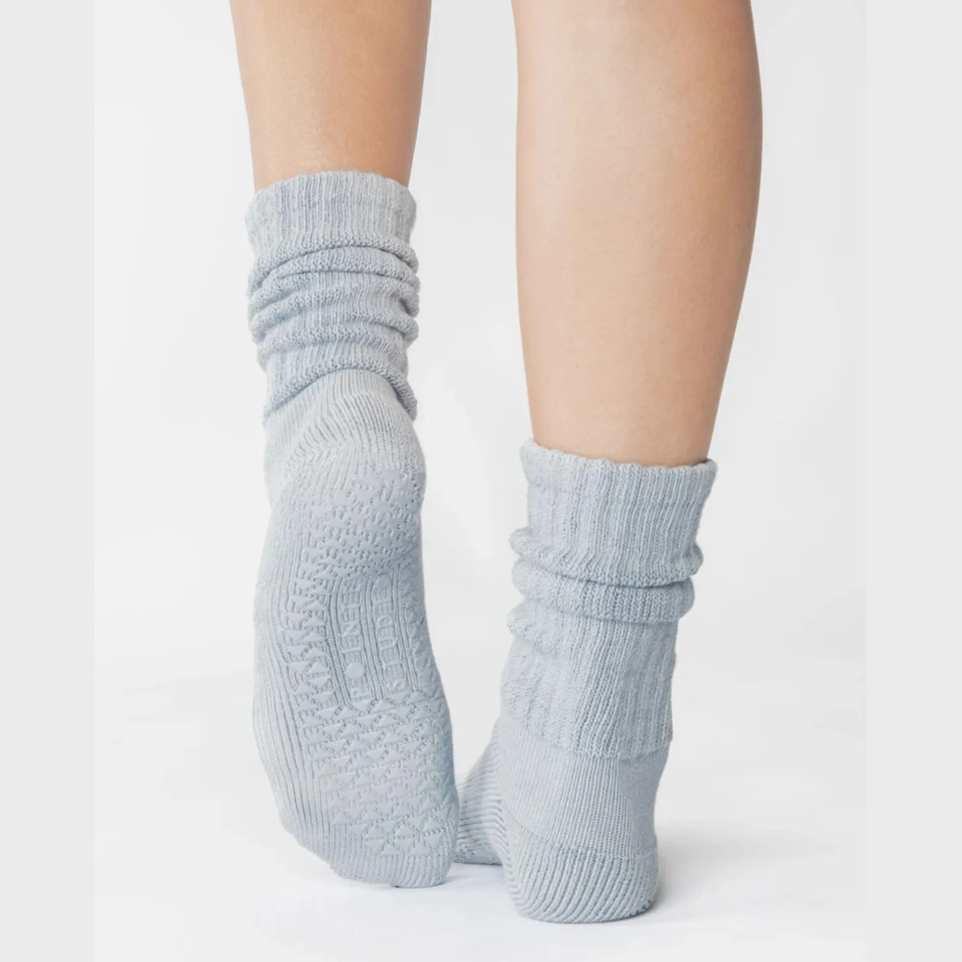 Slouch Crew Grip Socks - (Barre/Pilates)