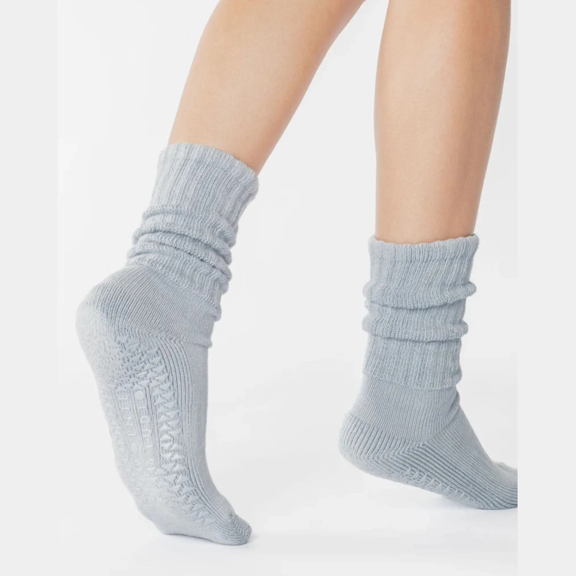 Slouch Crew Grip Socks - (Barre/Pilates)