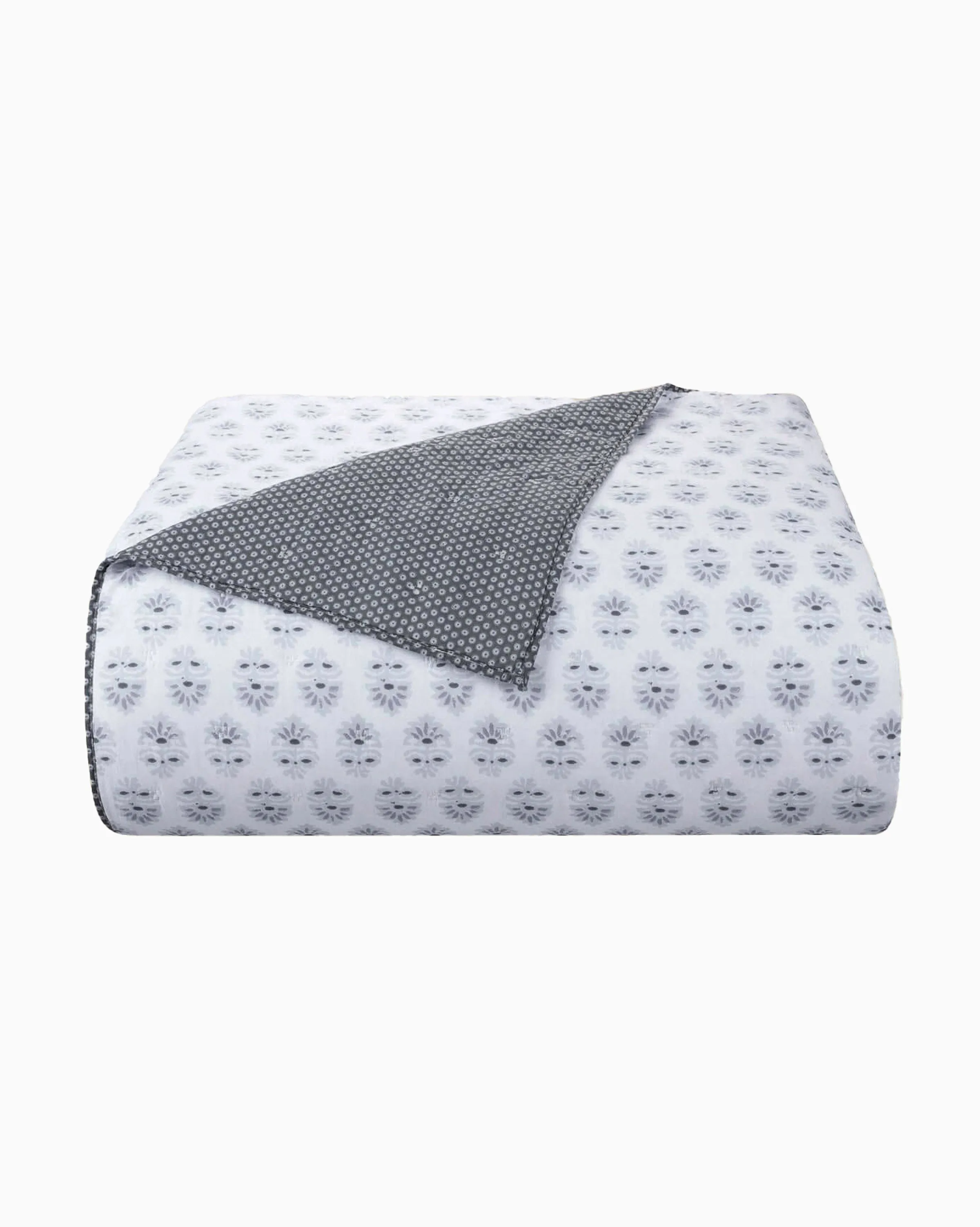 Southern Tide Oceanside Gray Quilt
