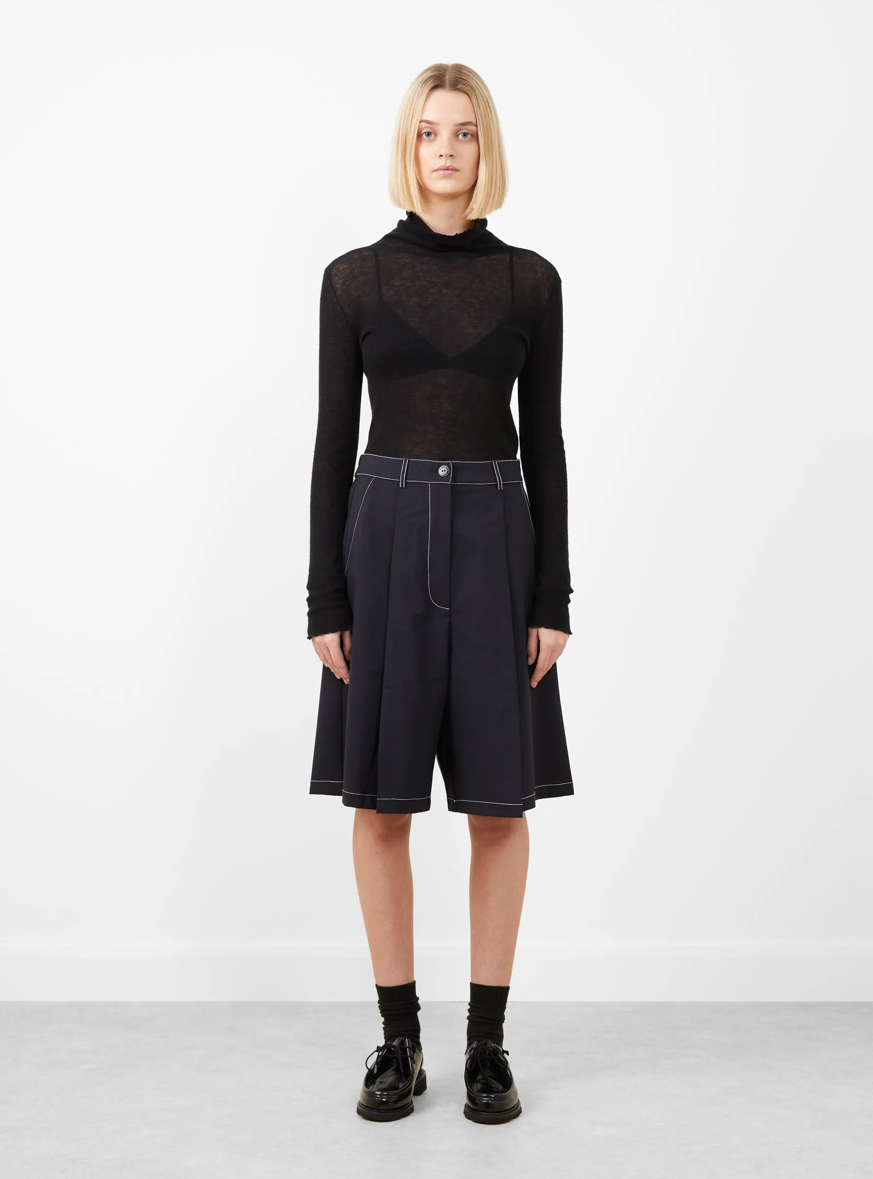 Tailoring Stitched Bermuda Navy