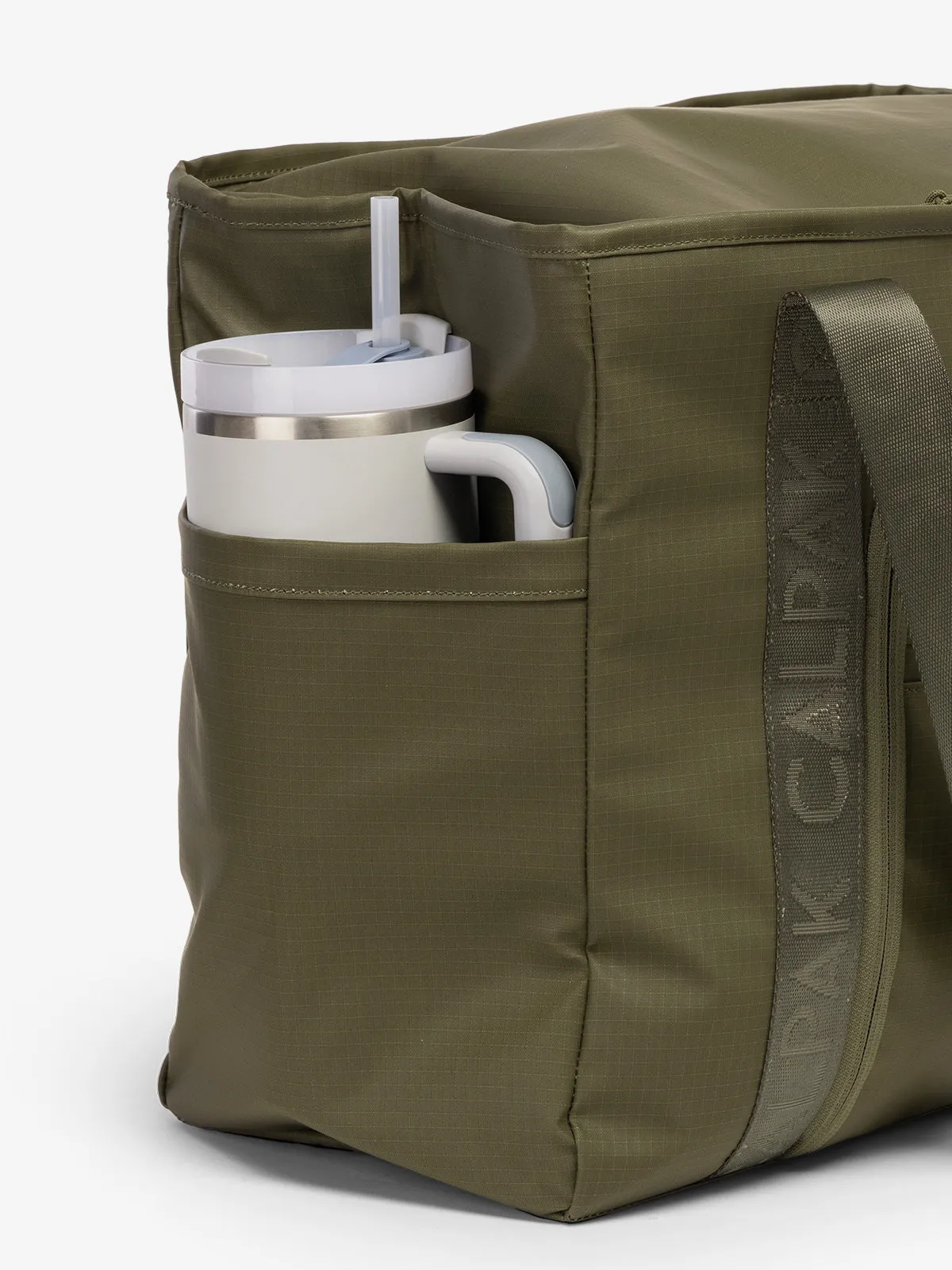 Terra 35L Water Resistant Zippered Tote Bag