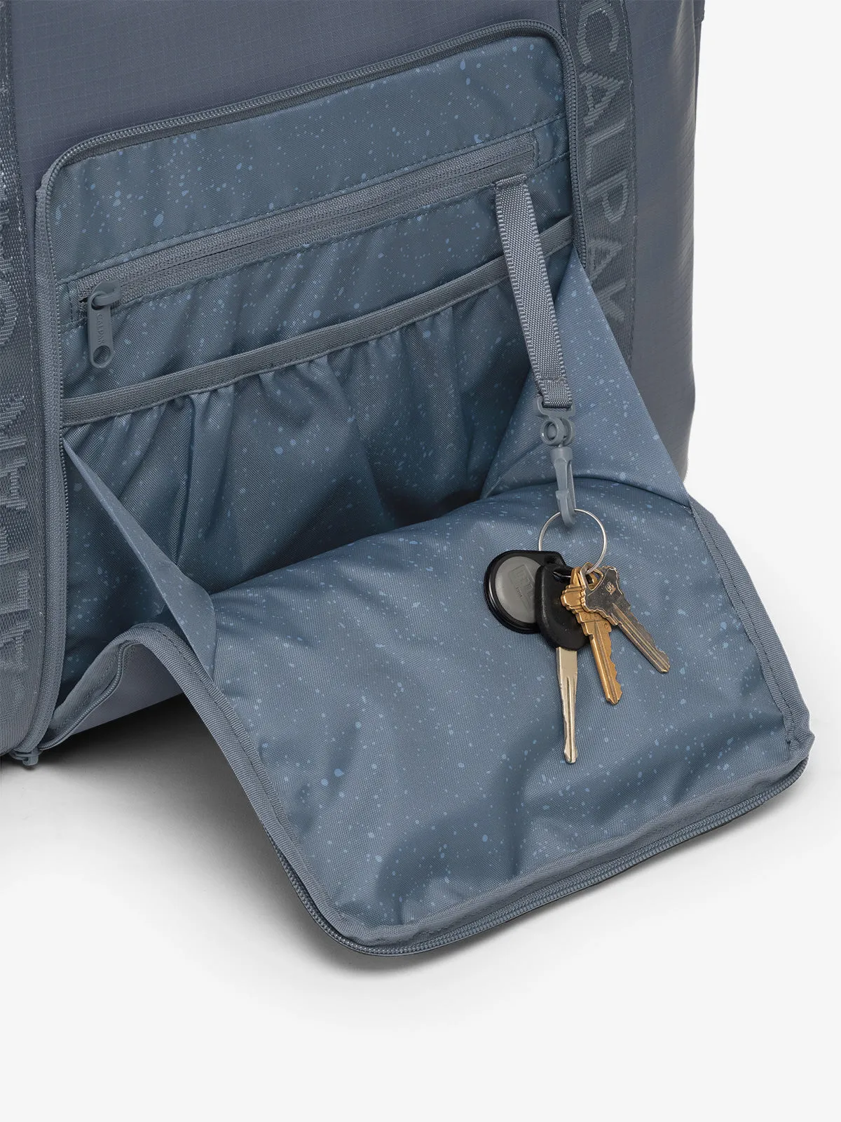 Terra 35L Water Resistant Zippered Tote Bag
