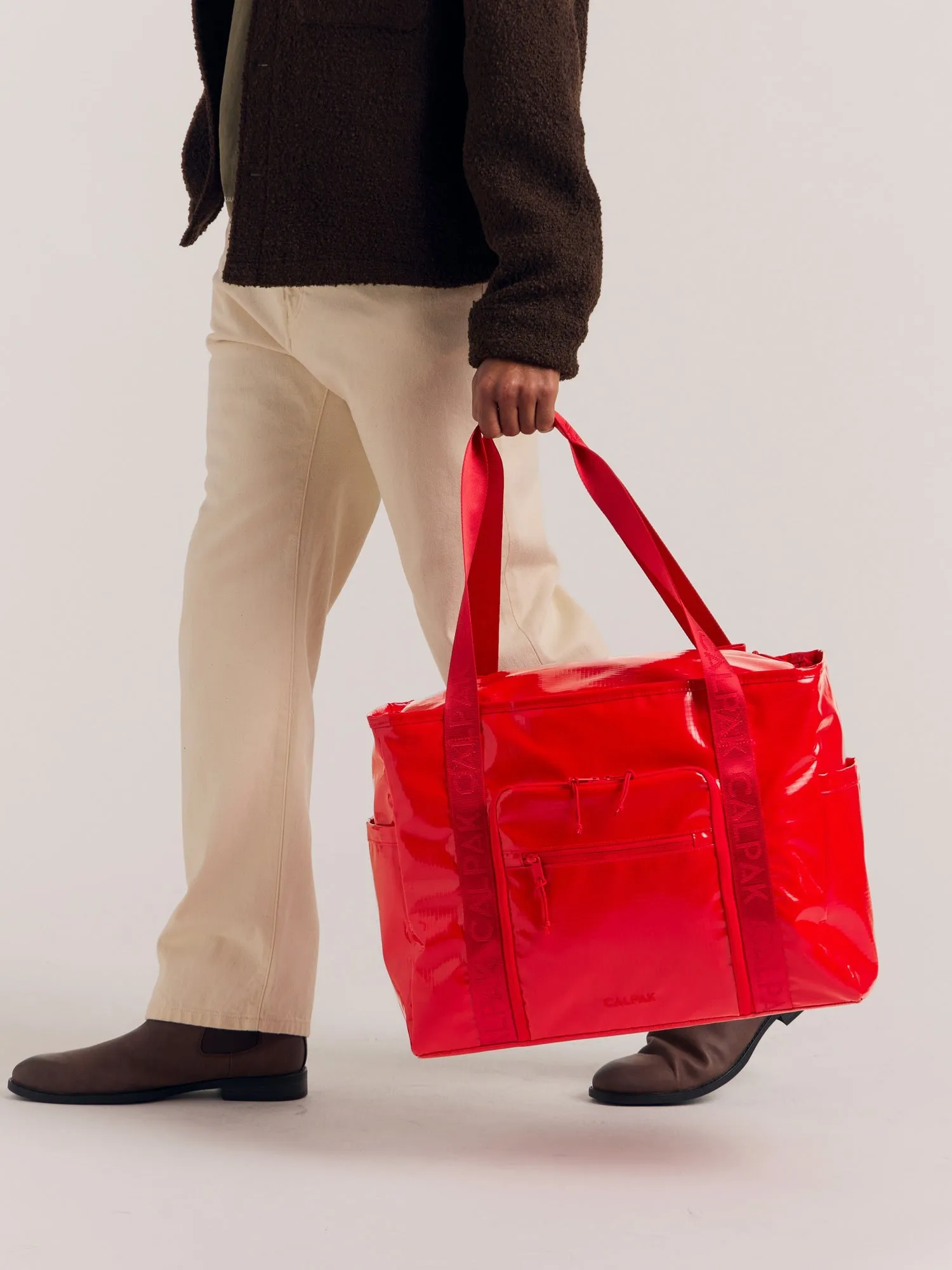 Terra 35L Water Resistant Zippered Tote Bag