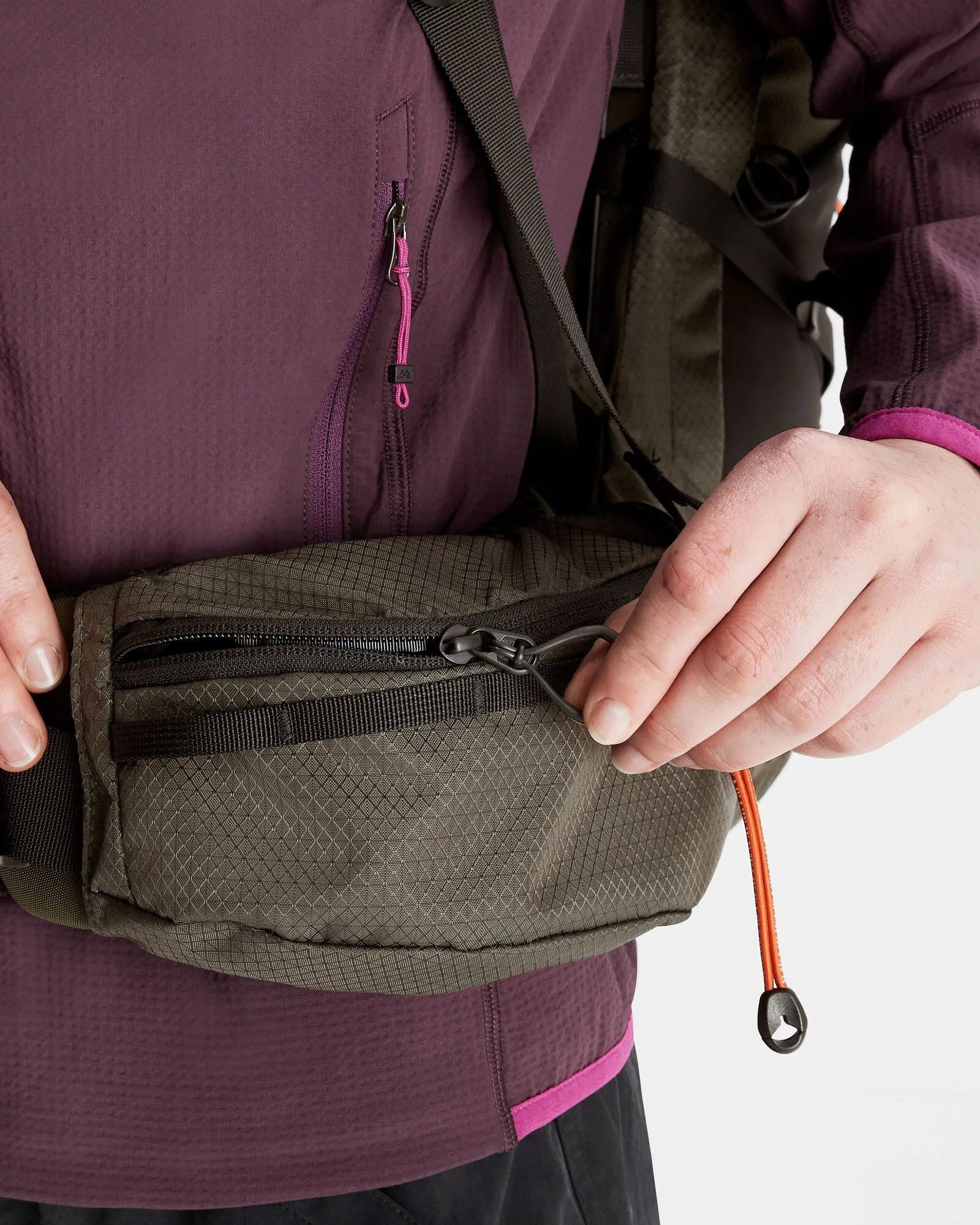 Valorous Pack - 48L - Dark Moss