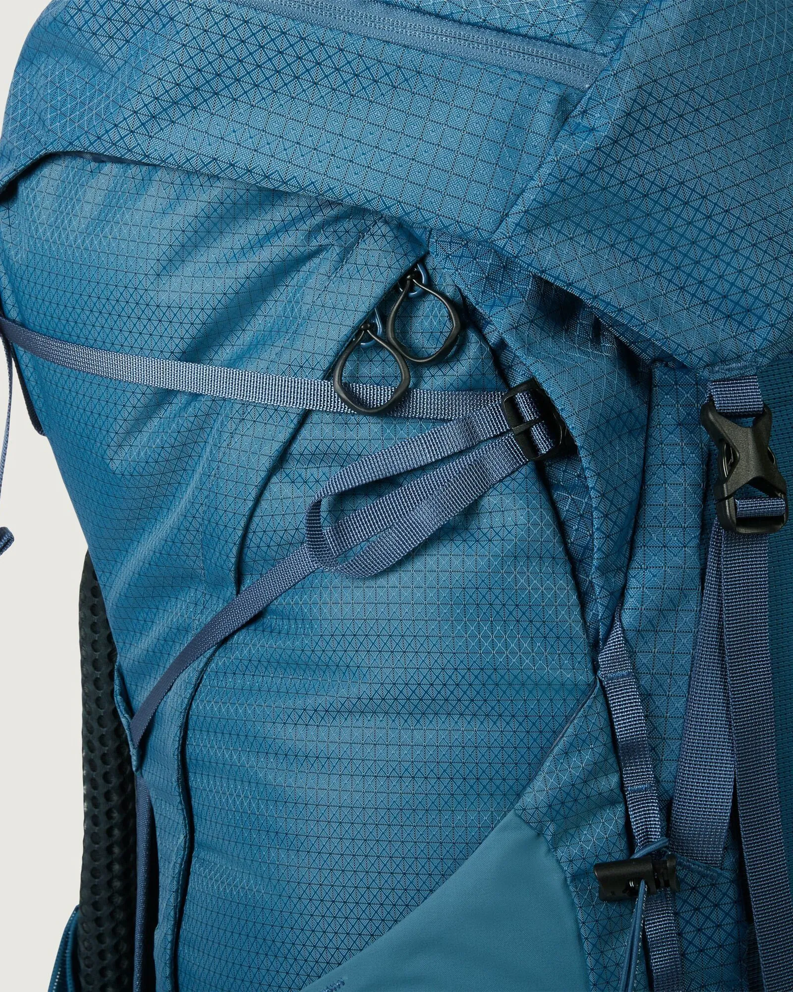Valorous Pack - 58L - Steel Blue