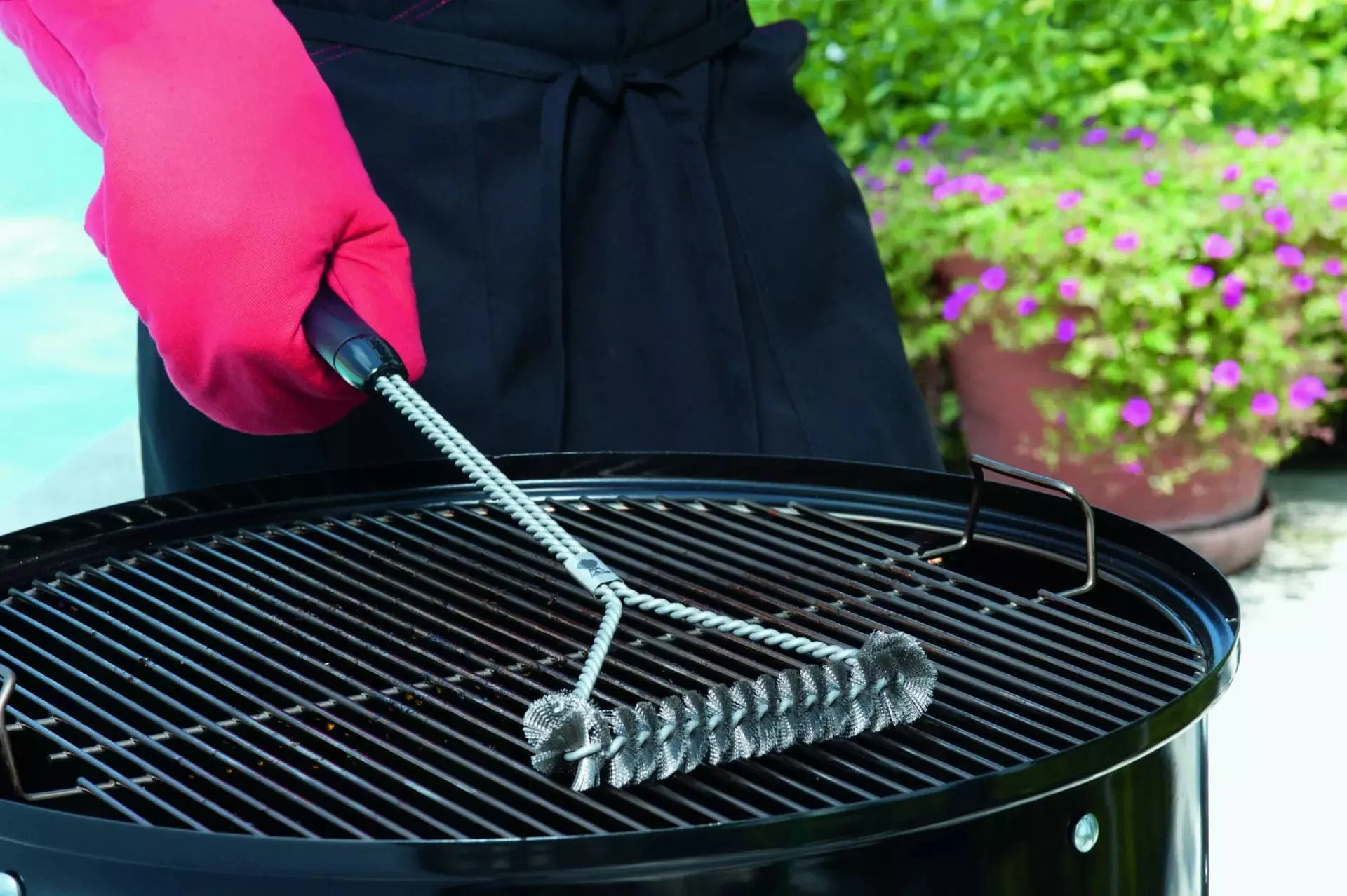 Weber 3-Sided Grill Brush for BBQs (Large)