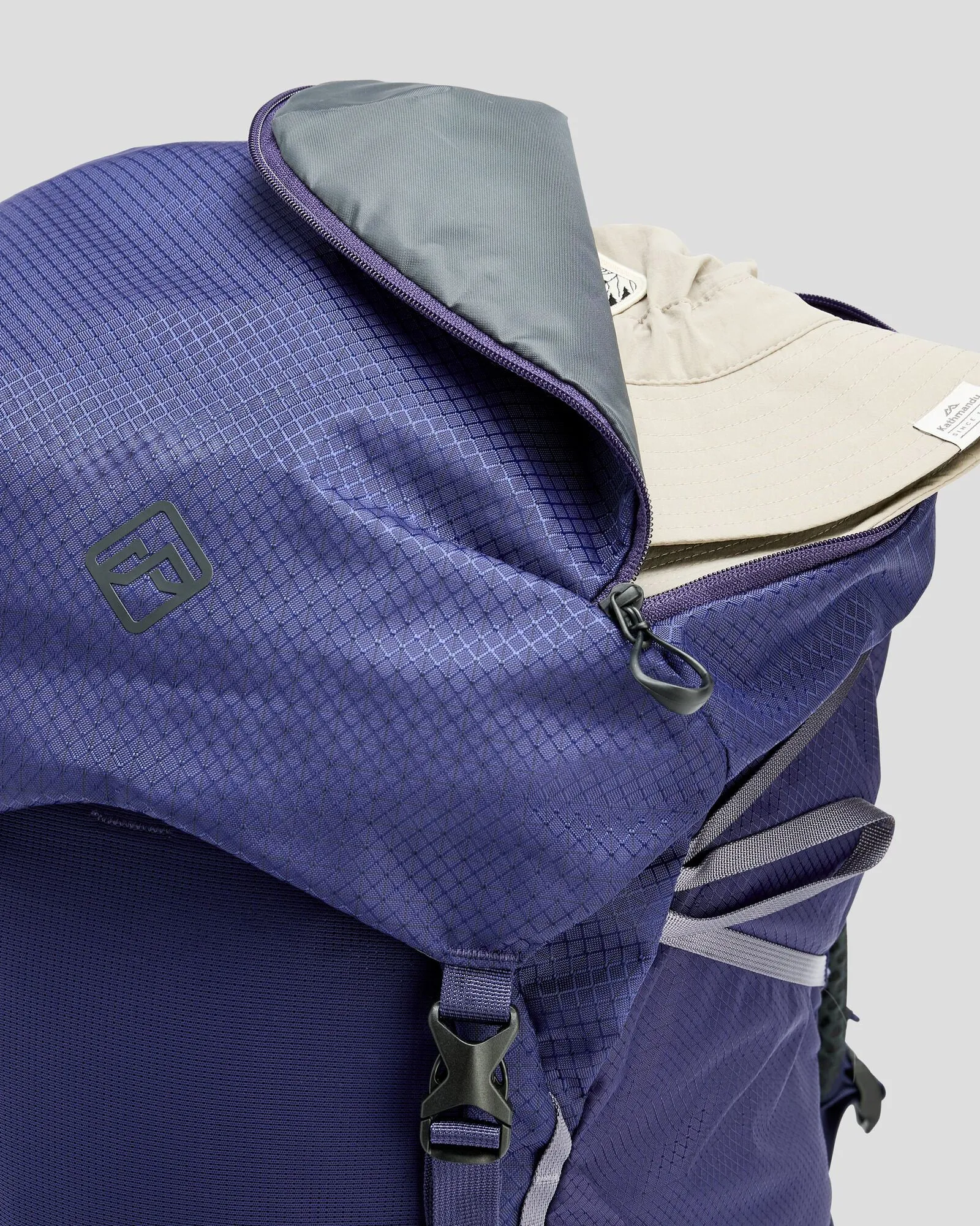 Women's Valorous 55L Pack - Dark Horizon